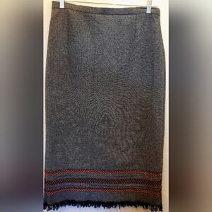 Requirements Sz 18 Lined Black & White Tweed Skirt Emroidered Accents Fringe Hem